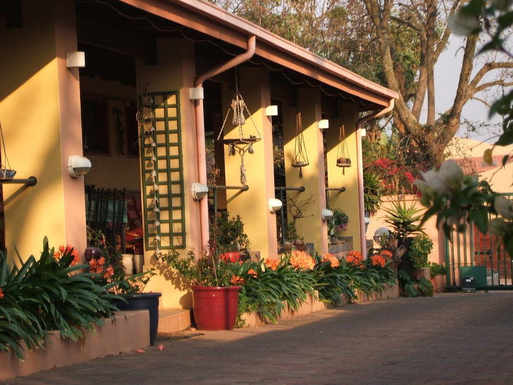 Cherry Tree Cottage B&B Linden Johannesburg Ngoại thất bức ảnh